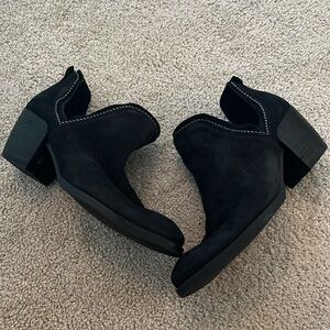 Black suede booties Ladies